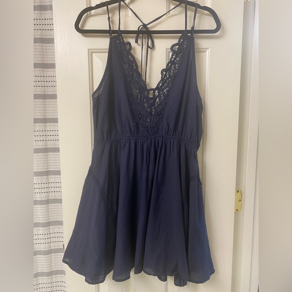 Free People Intimately Black Boho Crochet Neck Trim Swing Dress Size Large NWT